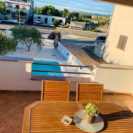 Svemir Apartament