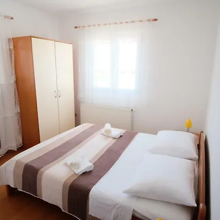 Svemir Apartament